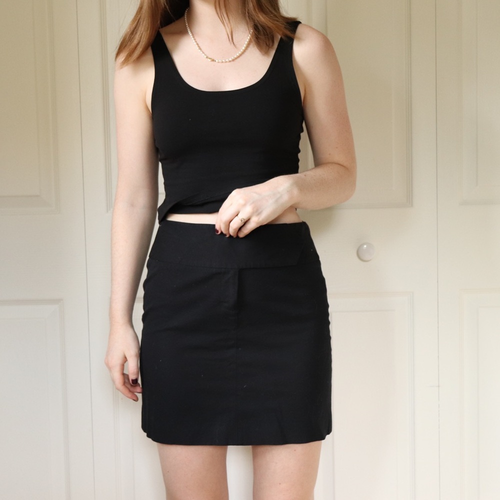 VINTAGE BLACK MINI SKIRT